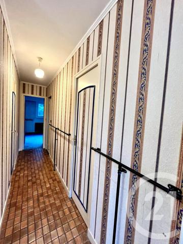 Appartement à vendre  4 pièces - 87,68 m 2   EVRY  - 91