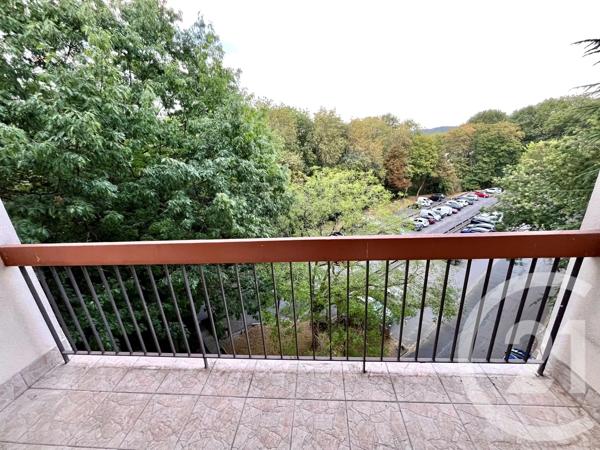 Appartement à vendre  4 pièces - 87,68 m 2   EVRY  - 91