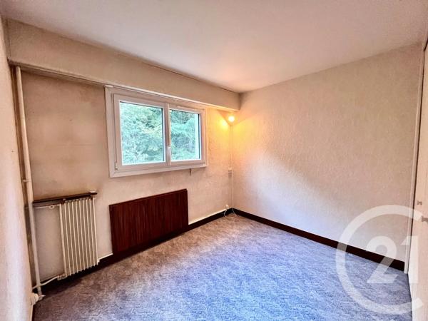 Appartement à vendre  4 pièces - 87,68 m 2   EVRY  - 91