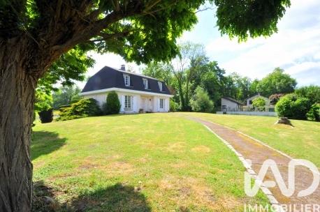 Maison à vendre 6 pièces 148 m² Ollainville