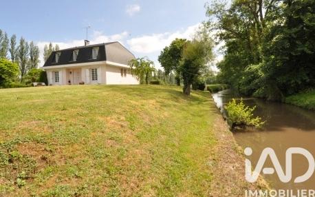 Maison à vendre 6 pièces 148 m² Ollainville