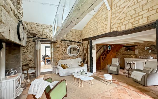 Maison à vendre    3 pièces • 130 m2 Boulazac