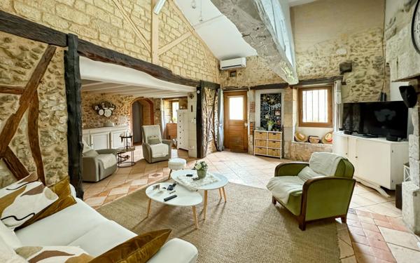 Maison à vendre    3 pièces • 130 m2 Boulazac