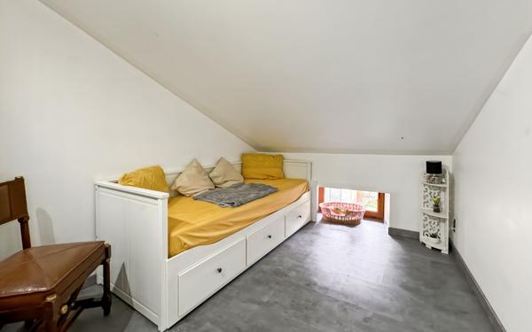 Maison à vendre    3 pièces • 130 m2 Boulazac