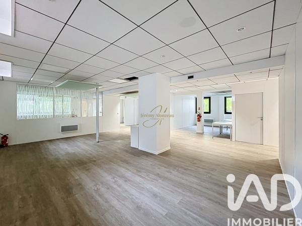 Murs commerciaux  à vendre 184,7 m² Montrouge