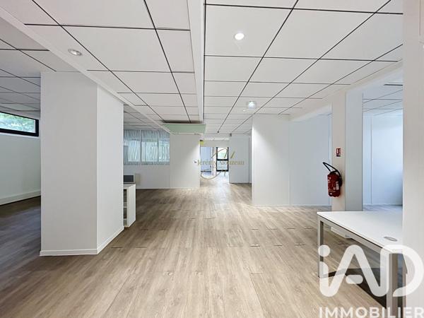 Murs commerciaux  à vendre 184,7 m² Montrouge