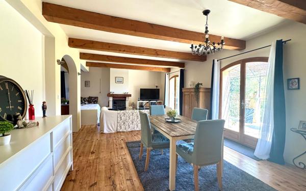 Maison à vendre    5 pièces • 160 m2 Marseille 9