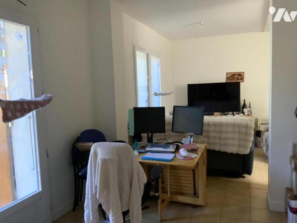 Immeuble 2 appartements + 1 maison