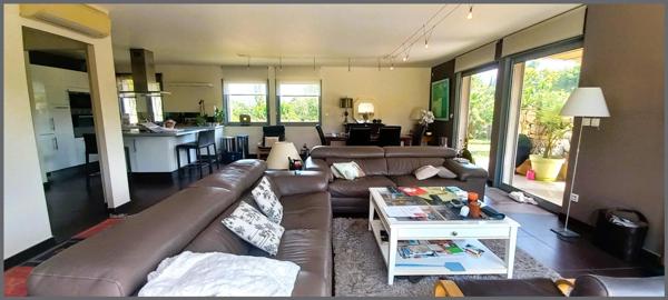 Maison T5 sur terrain de 1037M2