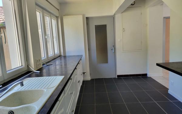 Maison à louer    4 pièces •  Le Creusot