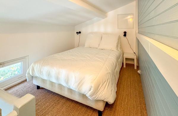 Maison plein centre proche commerces et plage à pied