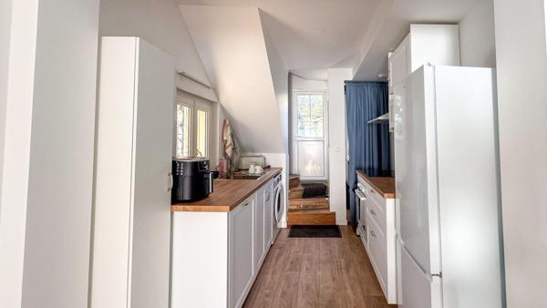 Maison plein centre proche commerces et plage à pied