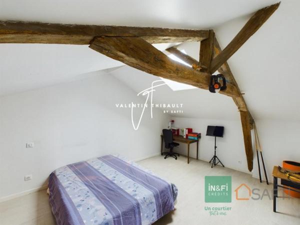 Charmante maison de ville en pierre au cœur de Bonneuil Matours