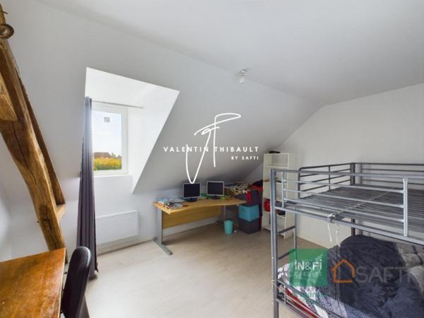 Charmante maison de ville en pierre au cœur de Bonneuil Matours