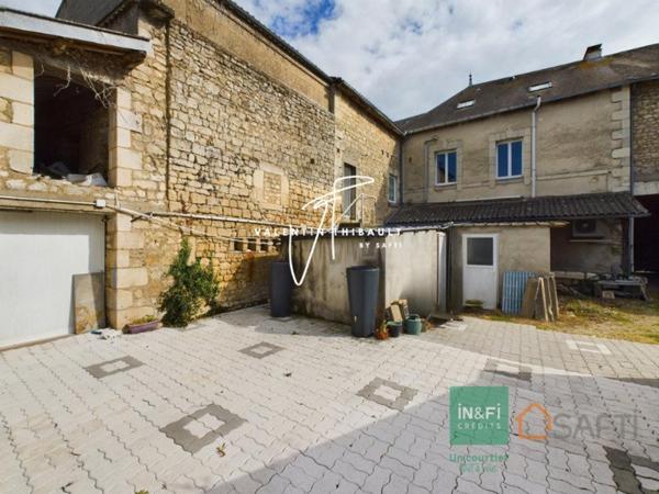 Charmante maison de ville en pierre au cœur de Bonneuil Matours