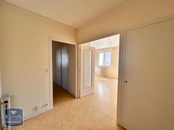 Appartement à louer 3 pièces 66.73m²