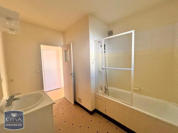 Appartement à louer 3 pièces 66.73m²