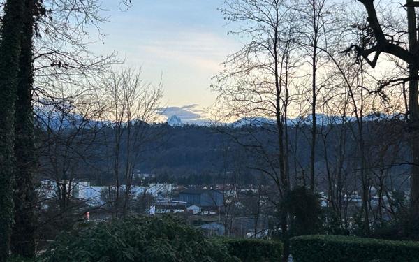 Maison à vendre    5 pièces • 198 m2 Lons