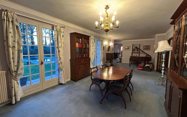 Maison à vendre    5 pièces • 198 m2 Lons