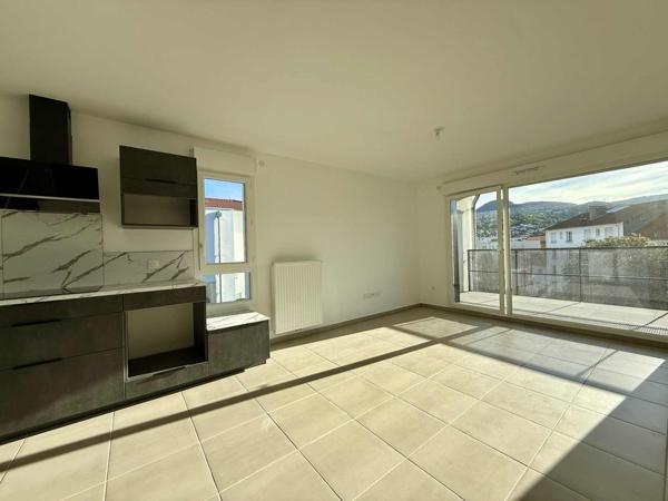 Appartement 3 pièce(s) 2 chambre(s) 59 m²