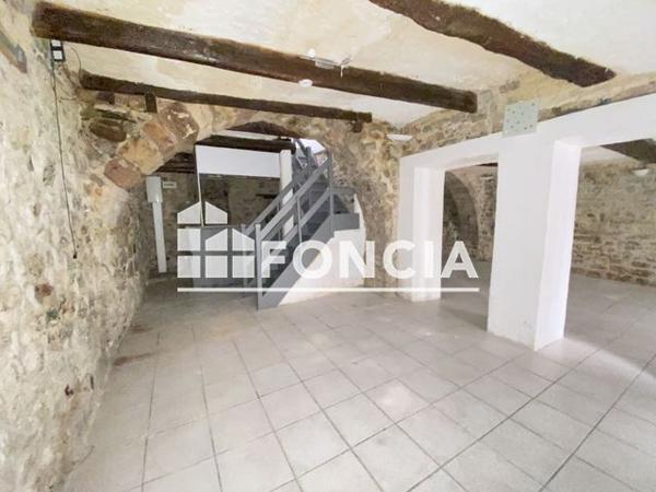 Location Local commercial 3 pièces 103.3 m² - 1 & 3 RUE RABATTON Hyeres 83400