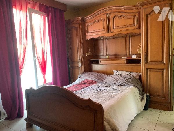 Maison 120 m², 3 chambres, terrasse, sous-sol total, grange 55 m²