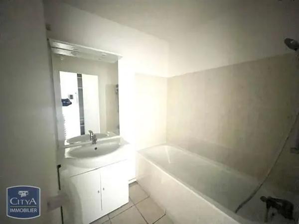 Appartement à louer 2 pièces 53.89m²