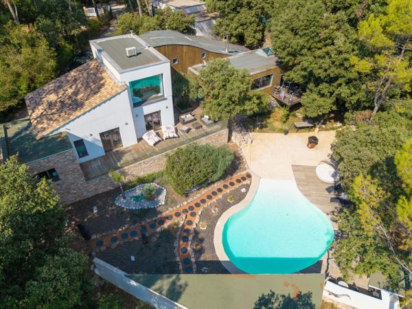 Vente Maison de luxe Castries 6 Pièces 260 m²