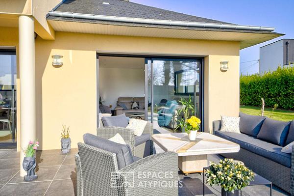 À l’abri des regards, la vie en format XXL.