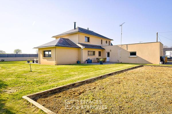 À l’abri des regards, la vie en format XXL.