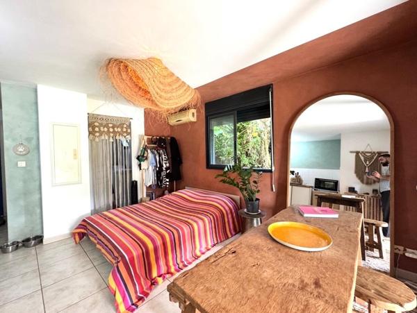 Grand studio avec Jardin - Le tampon