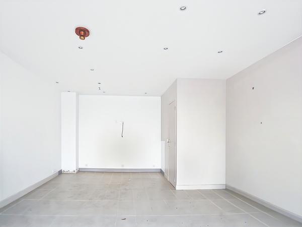 A vendre Locaux commerciales à vendre à Marseille - Sainte-Marguerite 13009