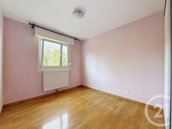 Appartement F4 à vendre  4 pièces - 82,23 m 2   MONTBELIARD  - 25