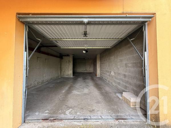 Appartement F4 à vendre  4 pièces - 82,23 m 2   MONTBELIARD  - 25
