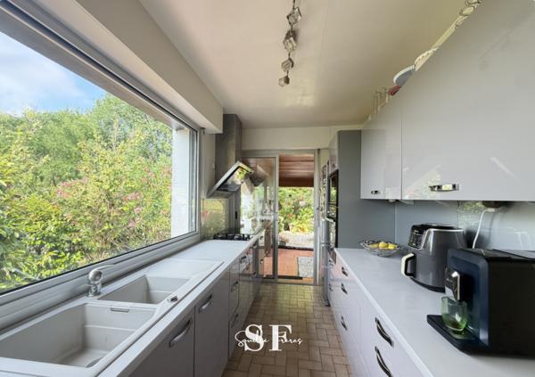 Maison 6 pièce(s) 5 chambre(s) 172.19 m²