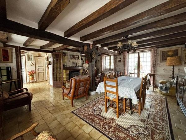 Gros potentiel, petit hameau au calme en campagne