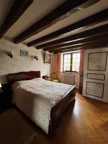 Gros potentiel, petit hameau au calme en campagne