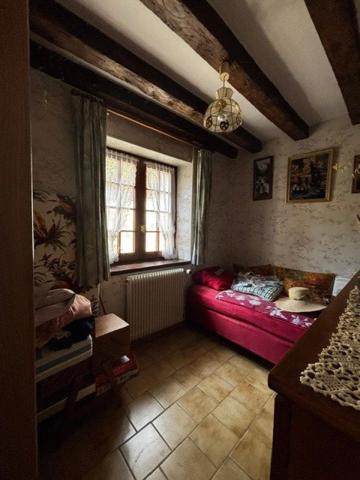Gros potentiel, petit hameau au calme en campagne
