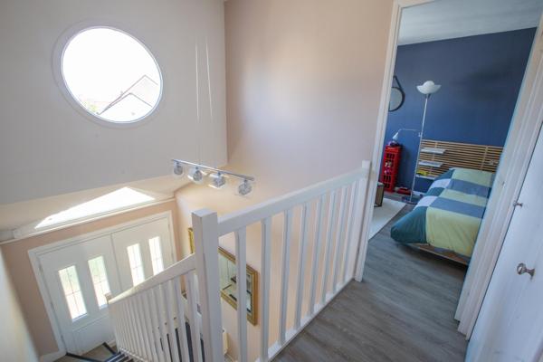SUPERBE MAISON INDIVIDUELLE DE 135 M2, TERRAIN DE 700 M2