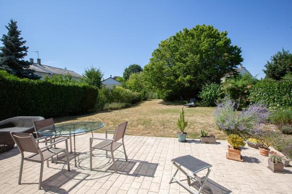 SUPERBE MAISON INDIVIDUELLE DE 135 M2, TERRAIN DE 700 M2