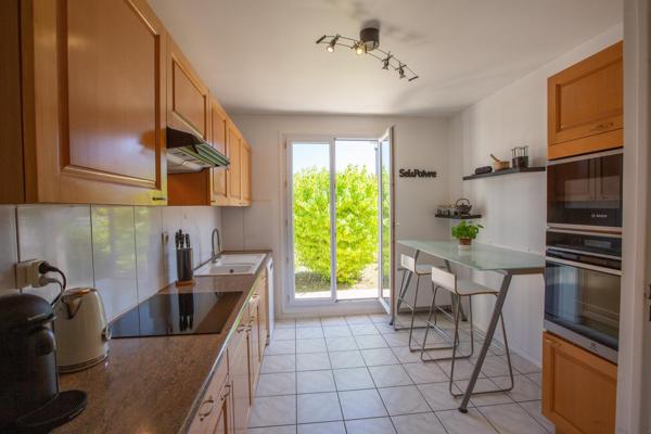 SUPERBE MAISON INDIVIDUELLE DE 135 M2, TERRAIN DE 700 M2