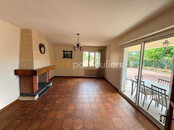 Vente
                Maison115 m² - 5 Pièces -
                    LES BILLAUX (33500)