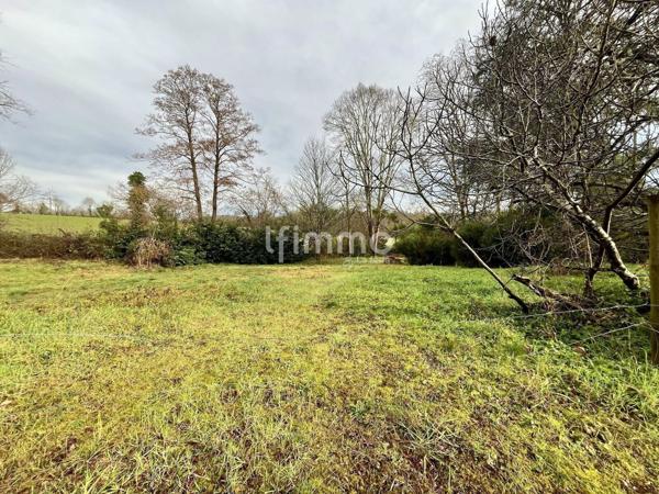 Terrain 1 709 m² – Cadre naturel au cœur du Jurançon – Lacommande