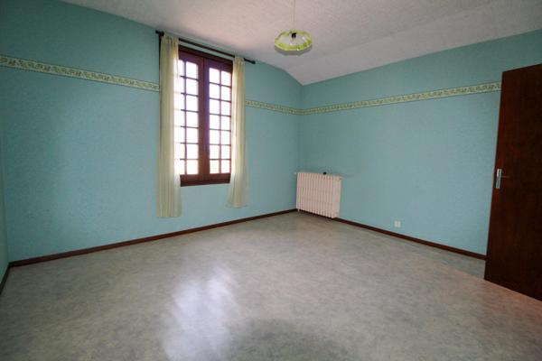 Maison 120 m² avec jardin et dépendances