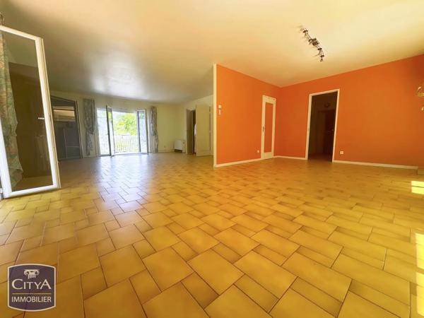 Maison à vendre 7 pièces 210m² Les Essarts-le-Roi (78690)