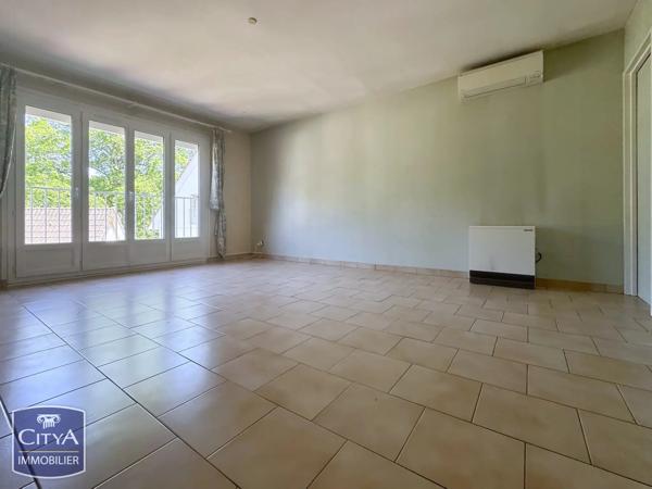 Maison à vendre 7 pièces 210m² Les Essarts-le-Roi (78690)