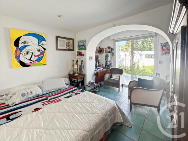 Maison à vendre  5 pièces - 174,58 m2 BANDOL - 83