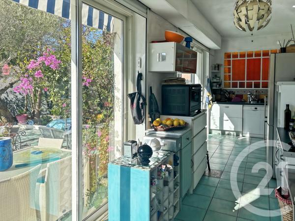 Maison à vendre  5 pièces - 174,58 m2 BANDOL - 83