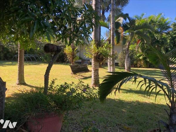 Villa F6 sur une parcelle arboré de 1542m²