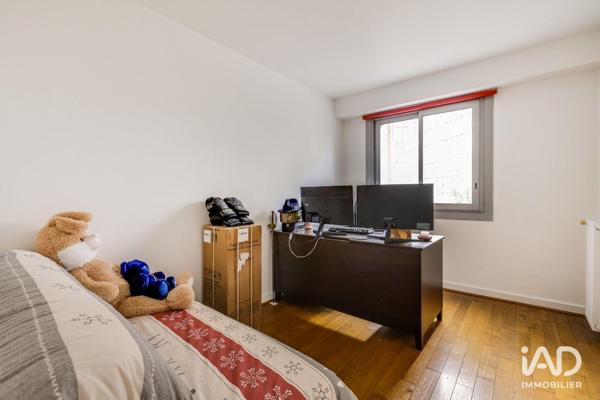 Appartement à vendre 3 pièces 77 m² Courbevoie